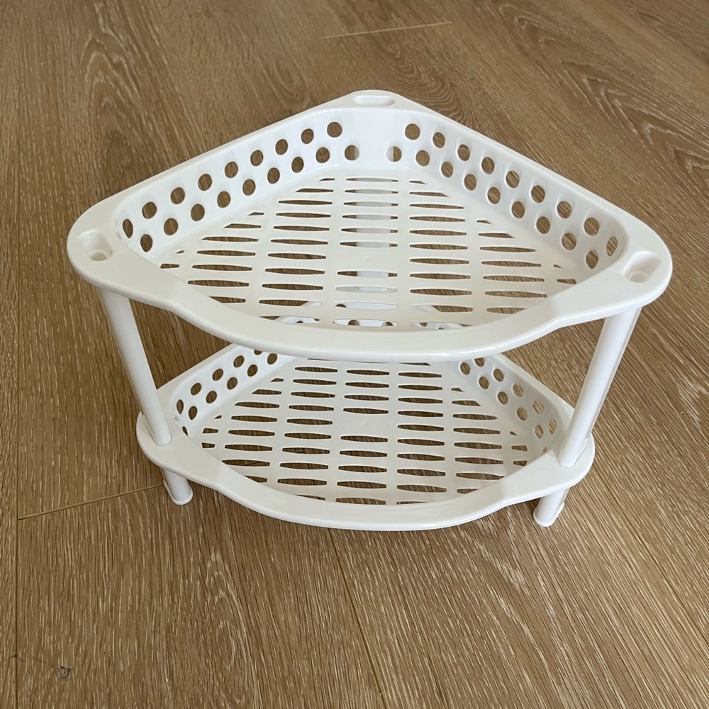 White Plastic Corner Shelf - stackable - Picture 2 of 4